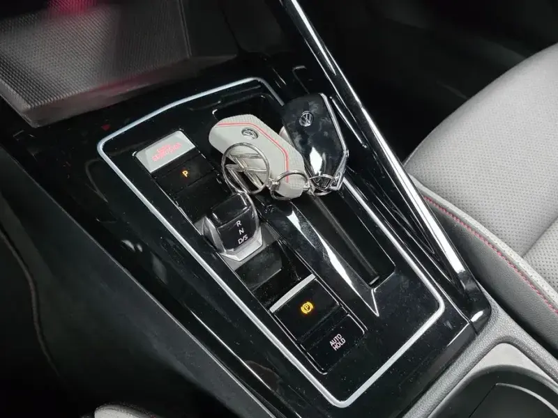 2024 Volkswagen Golf с пробегом 24 781 км