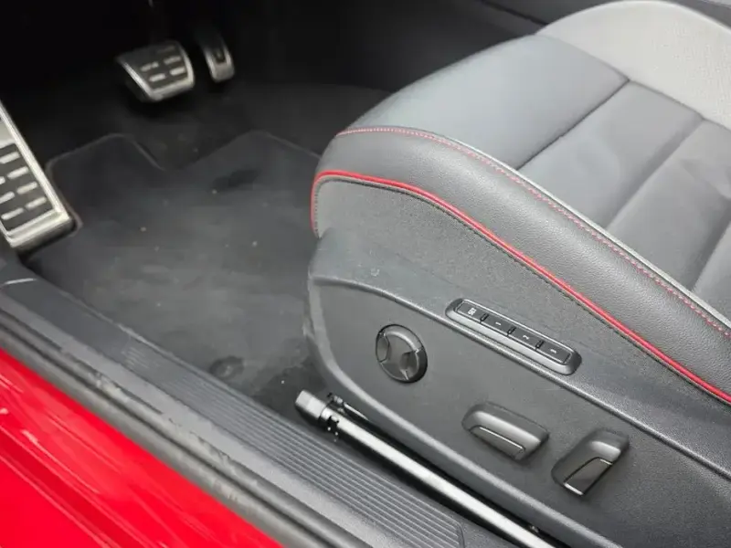2024 Volkswagen Golf с пробегом 24 781 км