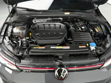 2023 Volkswagen Golf с пробегом 11 613 км