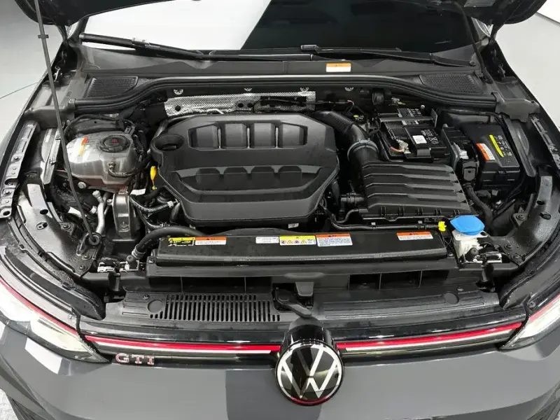2023 Volkswagen Golf с пробегом 11 613 км