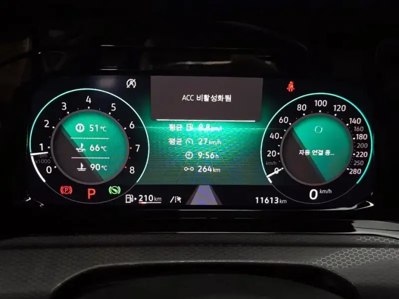 2023 Volkswagen Golf с пробегом 11 613 км