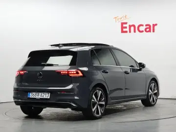 2026 Volkswagen Golf с пробегом 1 740 км