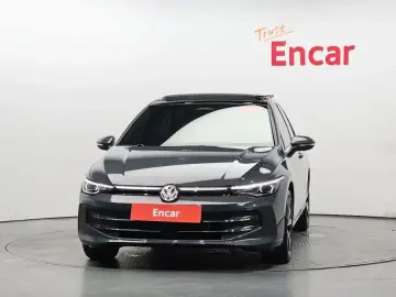 2026 Volkswagen Golf с пробегом 1 740 км