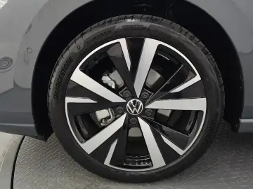 2026 Volkswagen Golf с пробегом 1 740 км