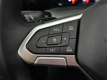 2026 Volkswagen Golf с пробегом 1 740 км