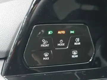 2022 Volkswagen Golf с пробегом 27 959 км