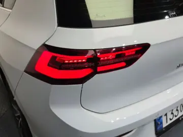 2023 Volkswagen Golf с пробегом 39 984 км