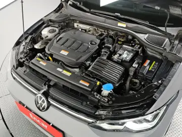 2024 Volkswagen Golf с пробегом 63 906 км