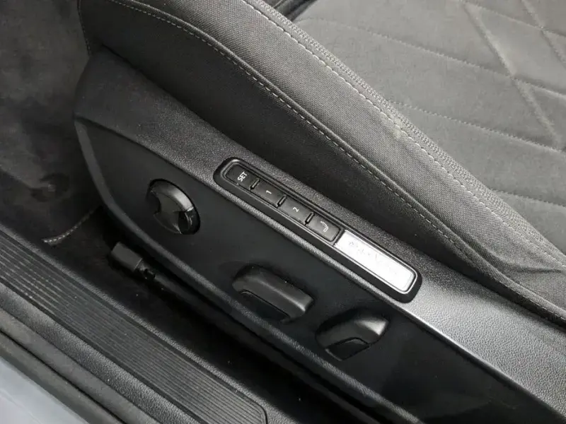 2024 Volkswagen Golf с пробегом 63 906 км