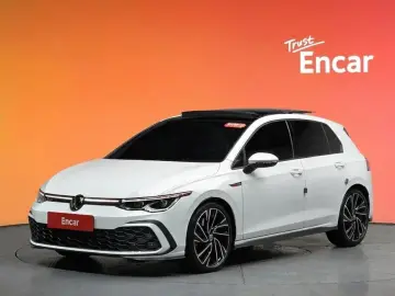 2023 Volkswagen Golf с пробегом 11 409 км