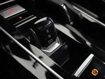 2023 Volkswagen Golf с пробегом 11 409 км