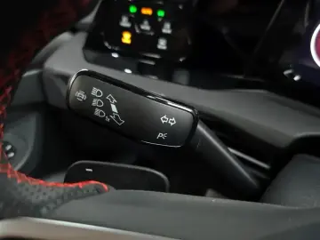 2024 Volkswagen Golf с пробегом 9 556 км