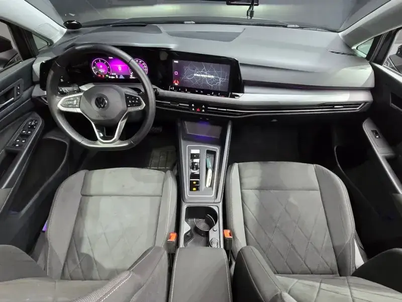 2022 Volkswagen Golf с пробегом 61 210 км