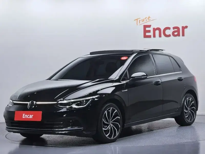 2022 Volkswagen Golf с пробегом 61 310 км