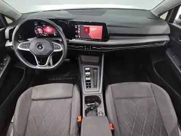 2022 Volkswagen Golf с пробегом 61 310 км