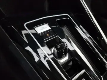 2024 Volkswagen Golf с пробегом 15 371 км