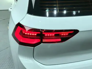 2024 Volkswagen Golf с пробегом 15 371 км