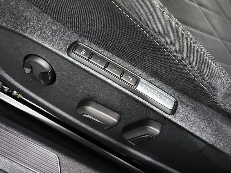2024 Volkswagen Golf с пробегом 15 371 км
