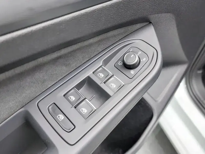 2024 Volkswagen Golf с пробегом 15 371 км