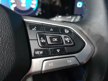 2023 Volkswagen Golf с пробегом 82 477 км