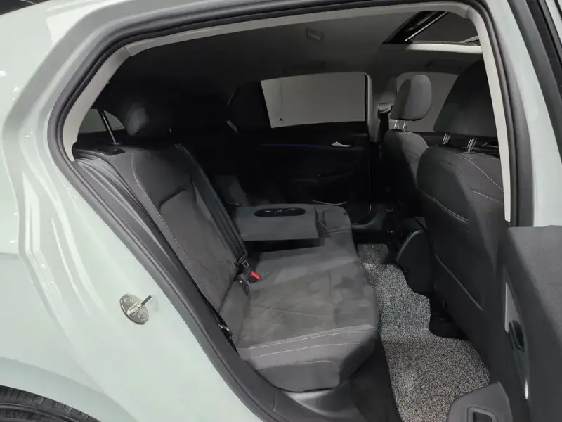 2023 Volkswagen Golf с пробегом 82 477 км