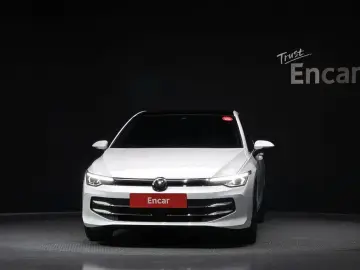 2025 Volkswagen Golf с пробегом 17 587 км