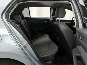 2025 Volkswagen Golf с пробегом 15 951 км