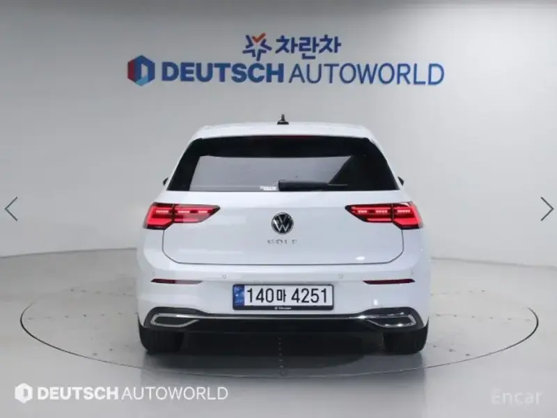 2024 Volkswagen Golf с пробегом 17 576 км