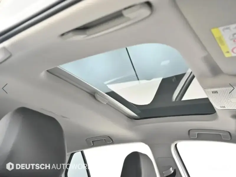 2024 Volkswagen Golf с пробегом 17 576 км