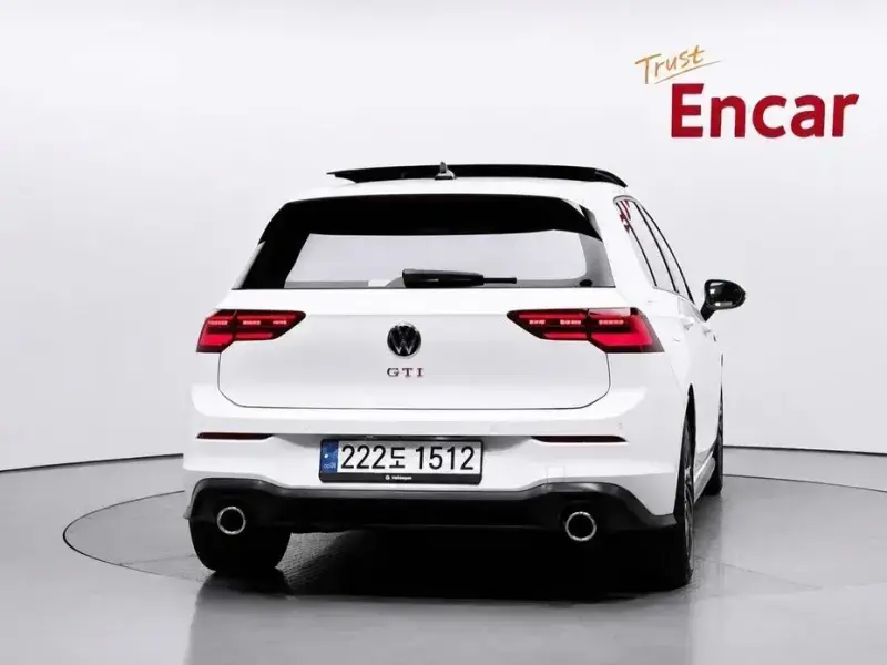 2024 Volkswagen Golf с пробегом 15 481 км