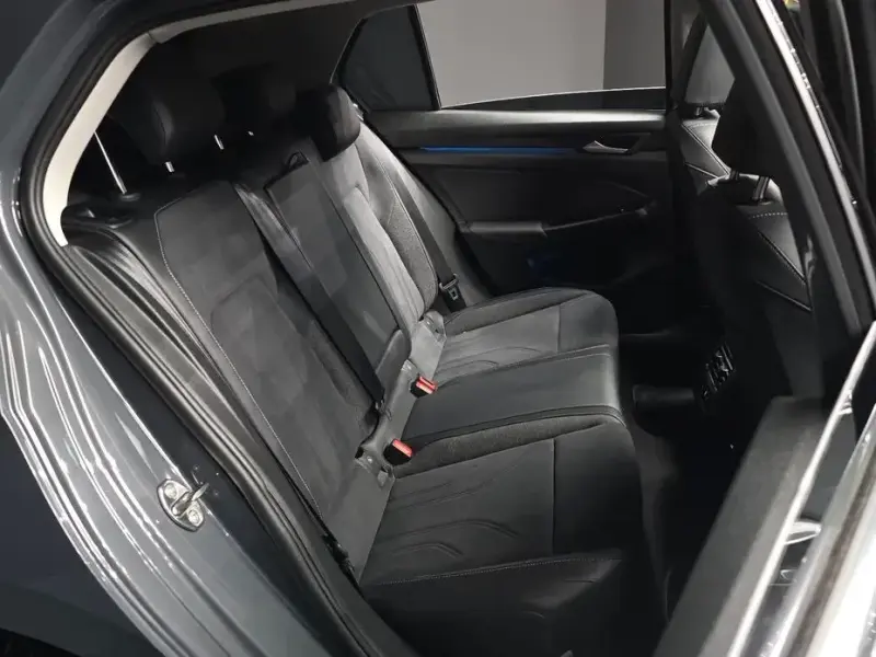 2025 Volkswagen Golf с пробегом 19 728 км