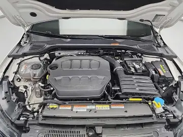 2024 Volkswagen Golf с пробегом 28 543 км