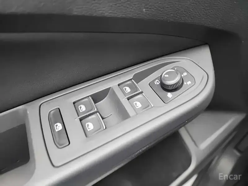 2024 Volkswagen Golf с пробегом 28 543 км