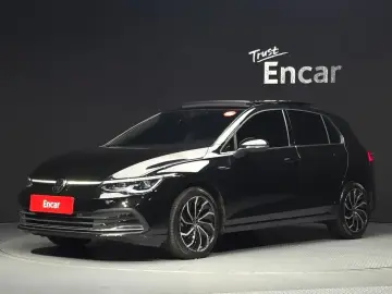 2024 Volkswagen Golf с пробегом 22 236 км