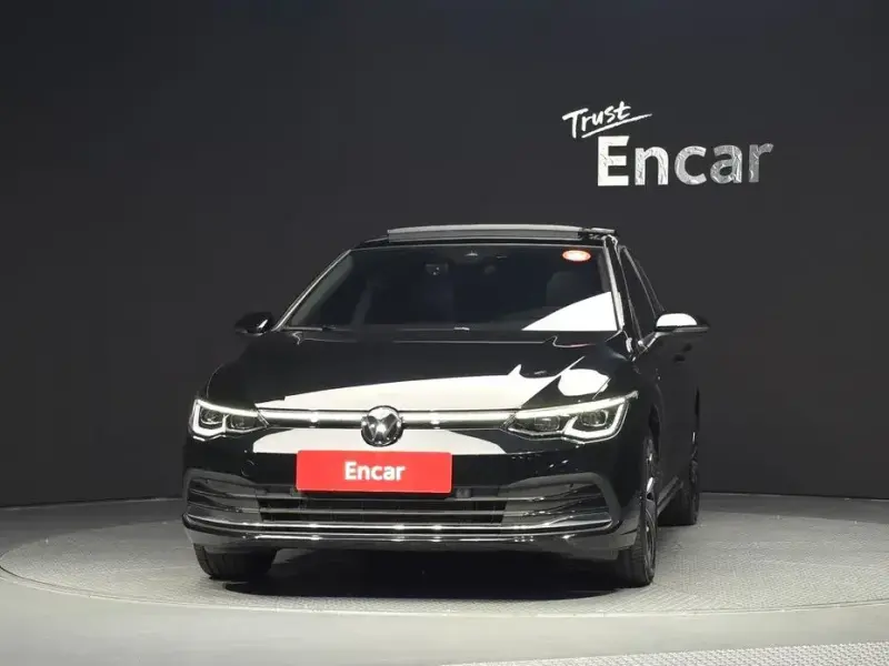 2024 Volkswagen Golf с пробегом 22 236 км