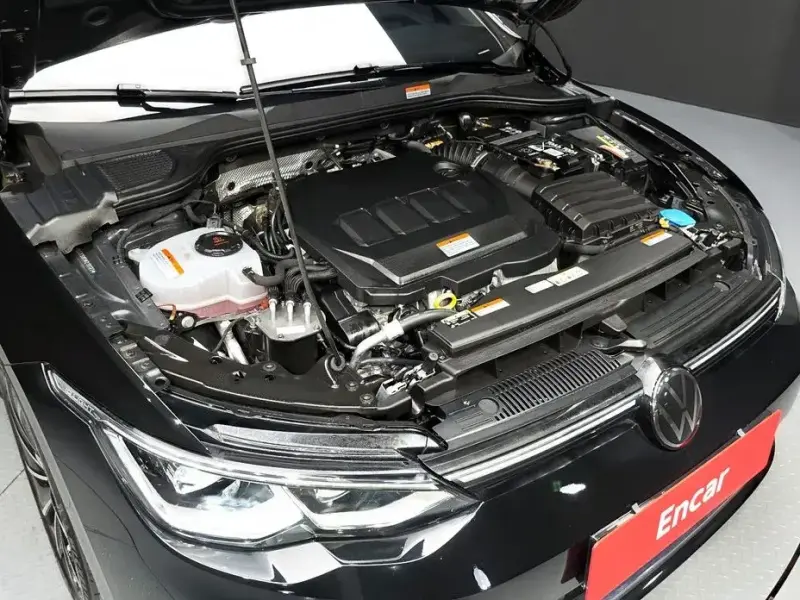 2024 Volkswagen Golf с пробегом 22 236 км