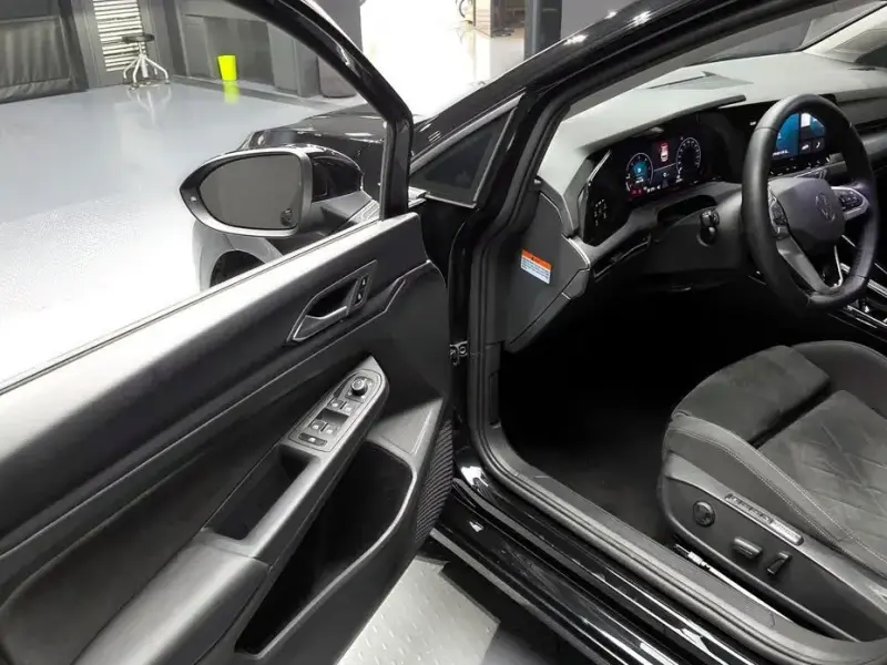2024 Volkswagen Golf с пробегом 22 236 км