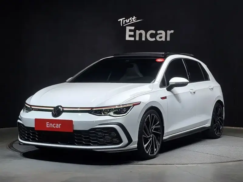2023 Volkswagen Golf с пробегом 19 673 км