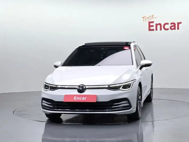2024 Volkswagen Golf с пробегом 46 003 км
