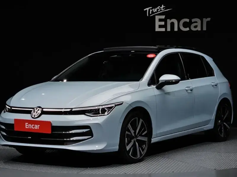 2025 Volkswagen Golf с пробегом 3 723 км