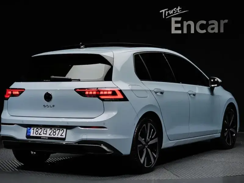 2025 Volkswagen Golf с пробегом 3 723 км