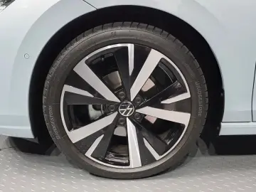 2025 Volkswagen Golf с пробегом 3 723 км