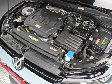 2025 Volkswagen Golf с пробегом 3 723 км