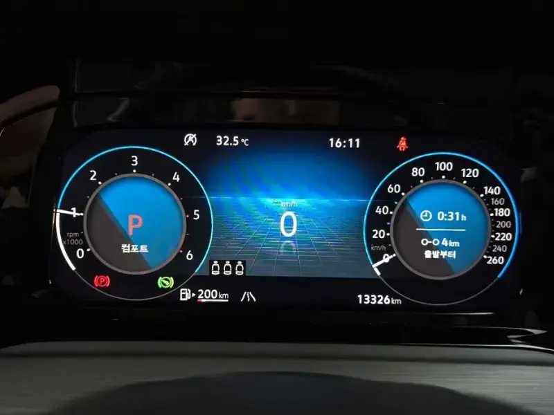 2024 Volkswagen Golf с пробегом 13 326 км