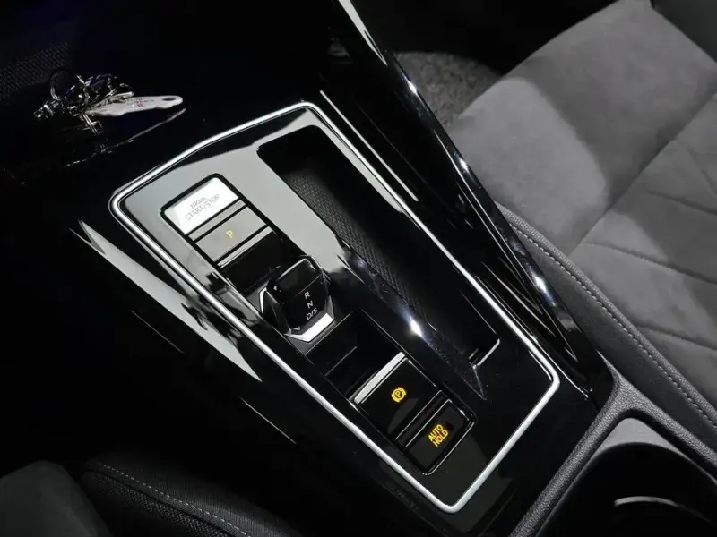 2024 Volkswagen Golf с пробегом 13 326 км