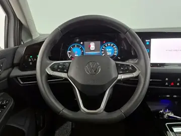 2024 Volkswagen Golf с пробегом 13 326 км
