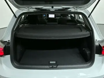 2024 Volkswagen Golf с пробегом 13 326 км