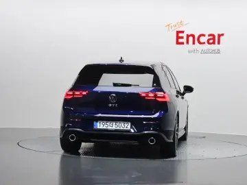 2024 Volkswagen Golf с пробегом 1 103 км