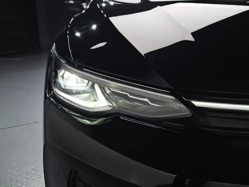 2025 Volkswagen Golf с пробегом 13 721 км