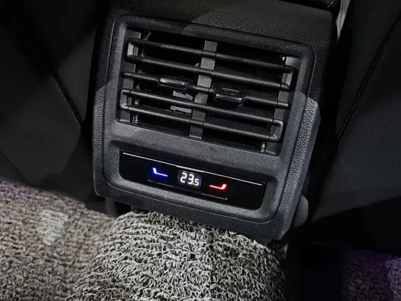 2025 Volkswagen Golf с пробегом 13 721 км